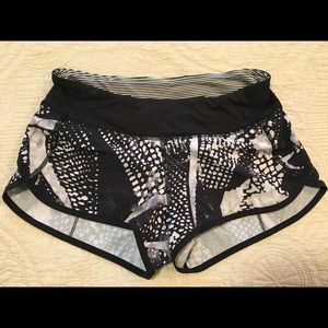 Lululemon Speed up Short, 2.5”